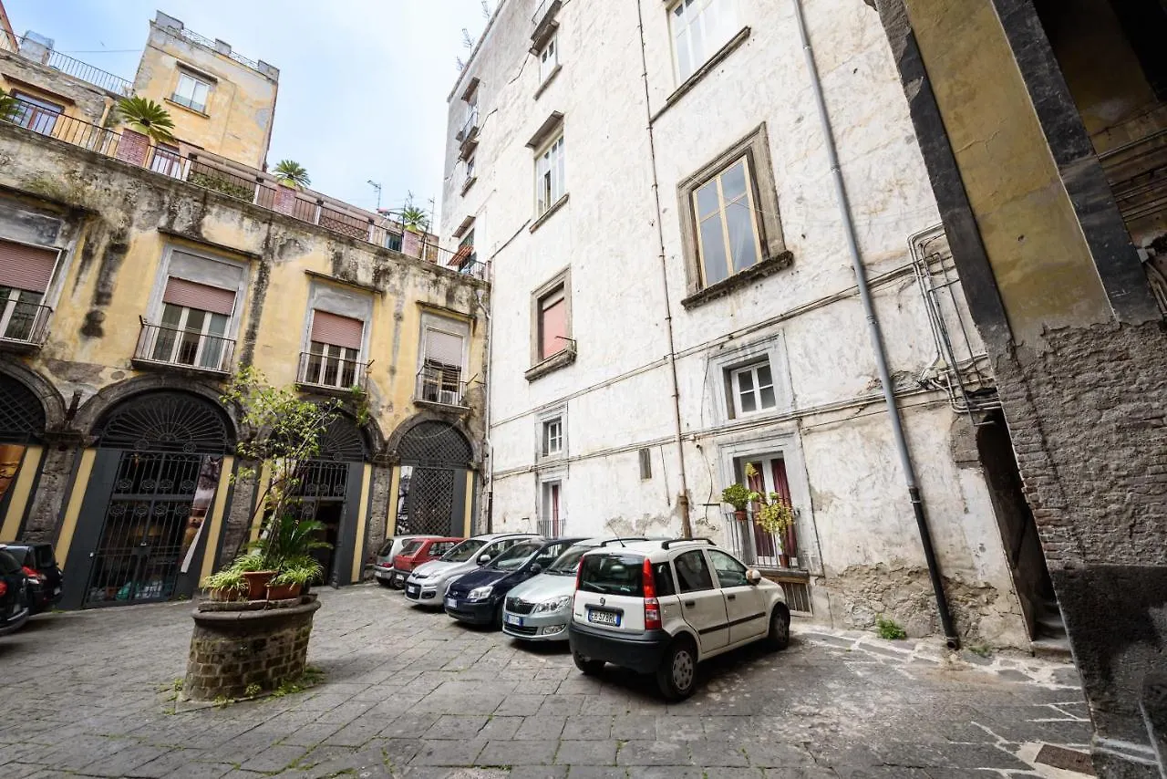 Via Atri 37 Apartment Naples