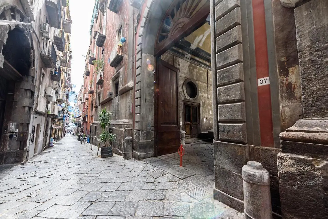Via Atri 37 Apartment Naples Italy